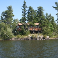 Cabin by The Lake