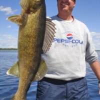 walleye-fishing